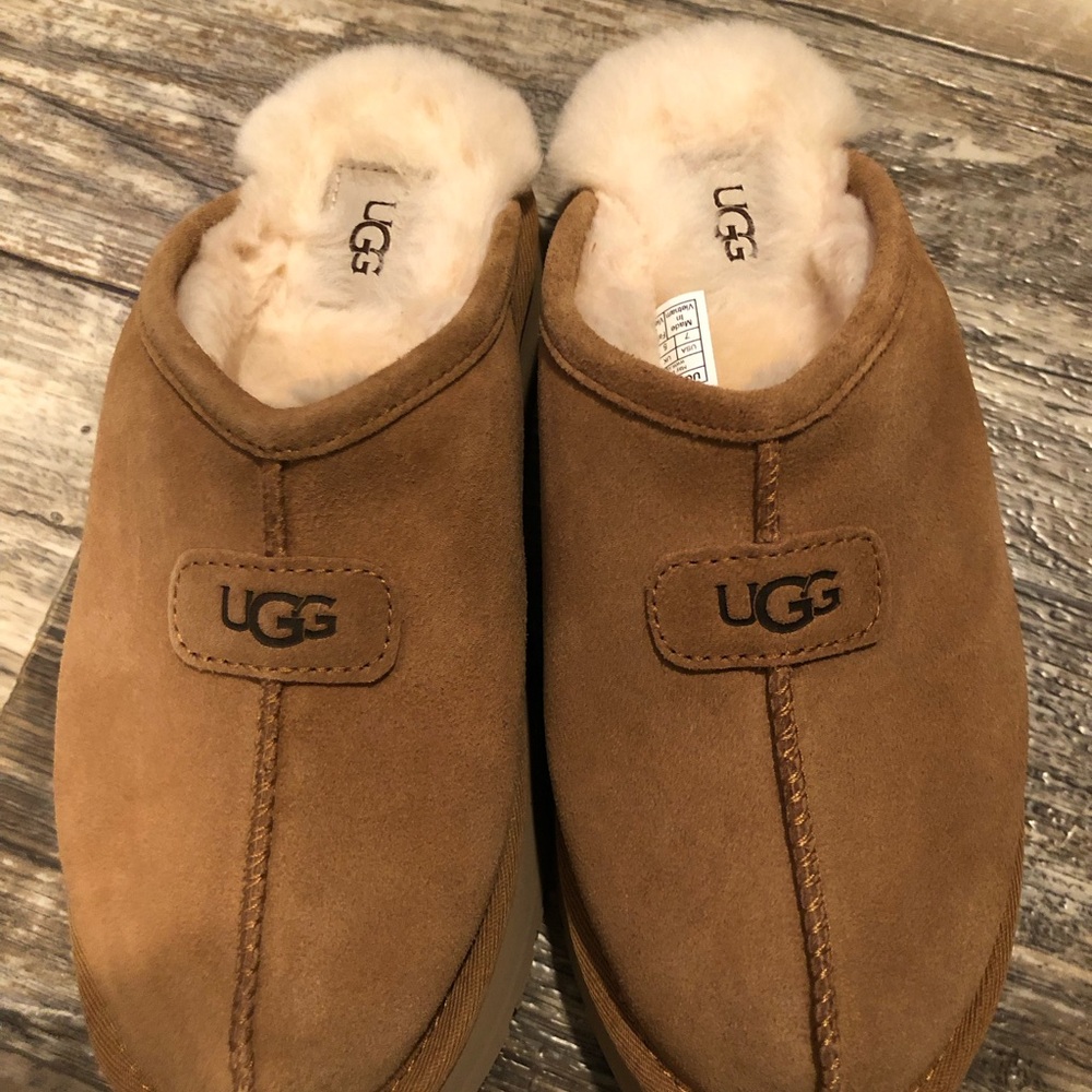 UGG Slipppers